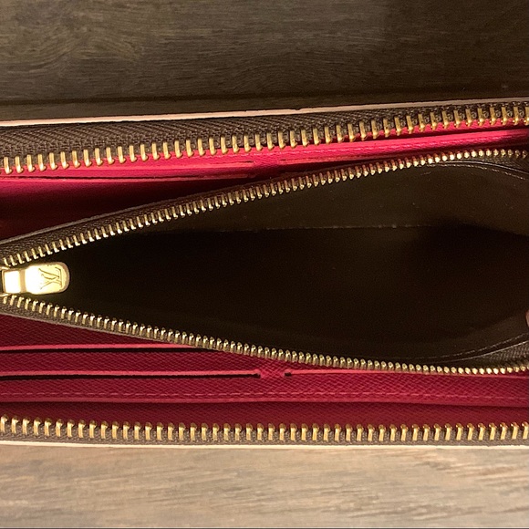 ❌SOLD❌ Louis Vuitton Monogram Pink Blooming Flower Clemence Wallet - Picture 12 of 16